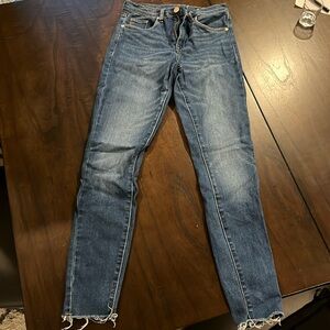 mid-rise skinny jeans size 27